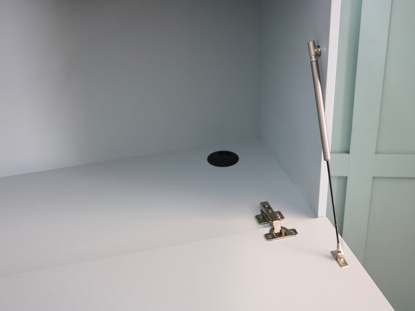 Polestar Desk
