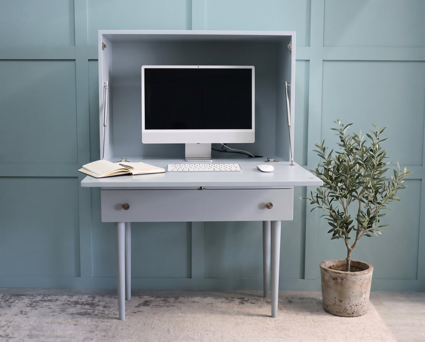 Polestar Desk