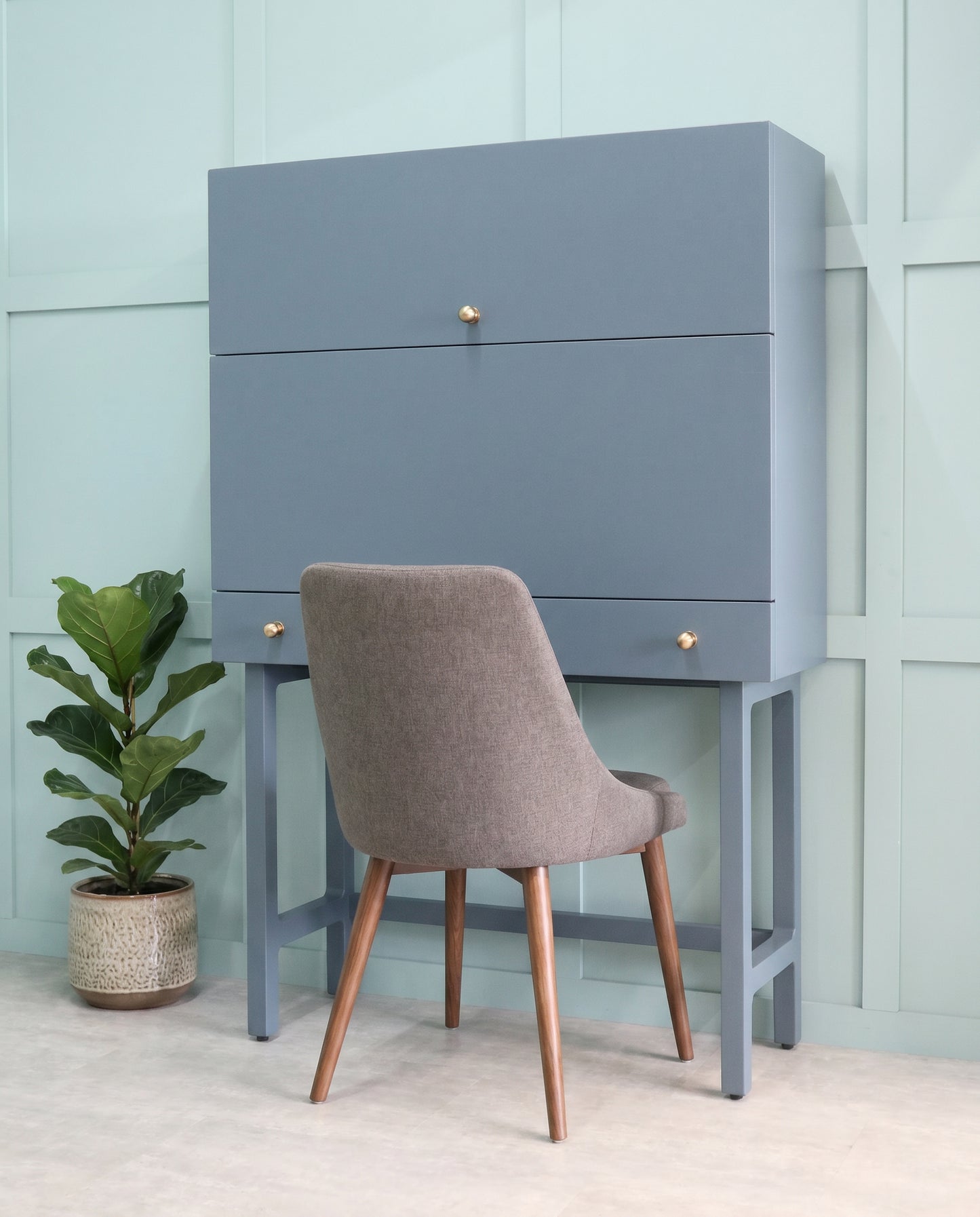 Seattle Desk