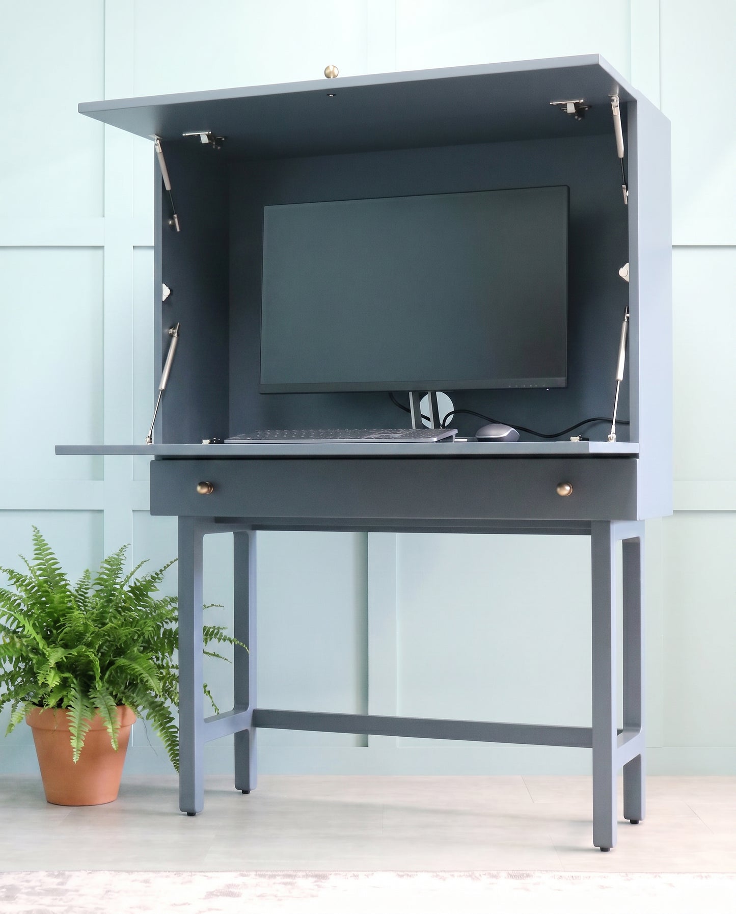 Seattle Desk